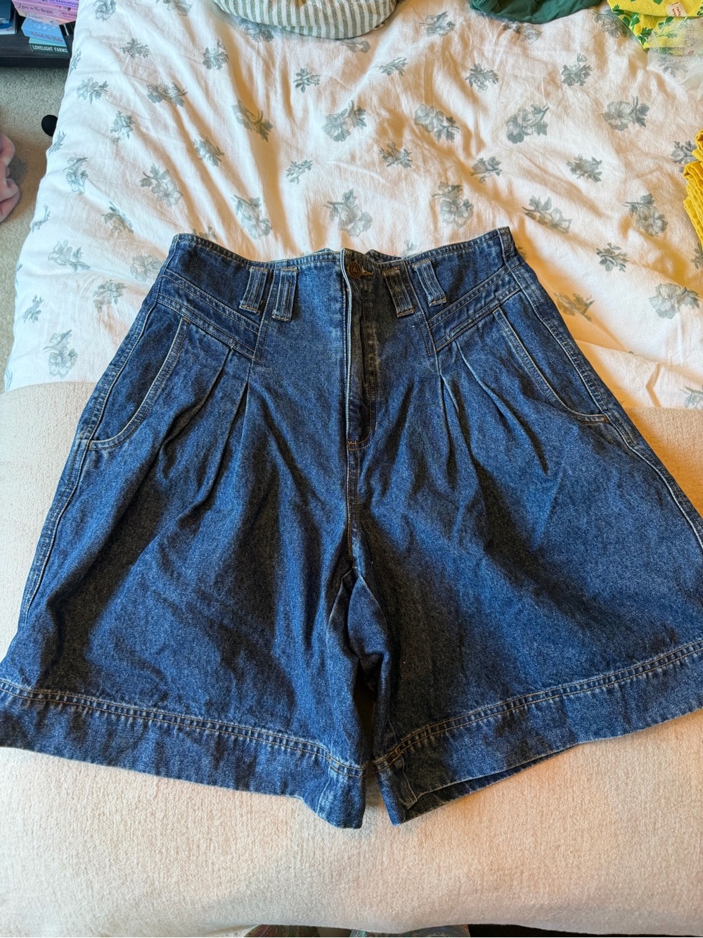 VINTAGE High-Waist Dark Blue Denim Women’s Shorts